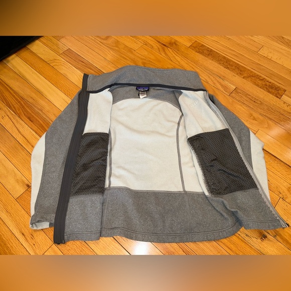 Patagonia Women’s Jacket - Picture 4 of 5